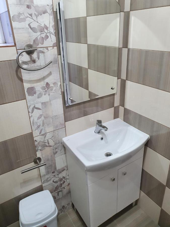 Zapp House Hotel Костинещи Екстериор снимка
