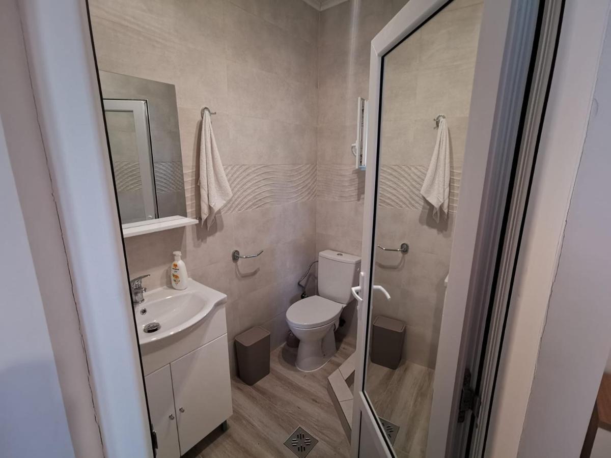 Zapp House Hotel Костинещи Екстериор снимка